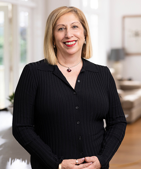 Annette Saracino real estate agent